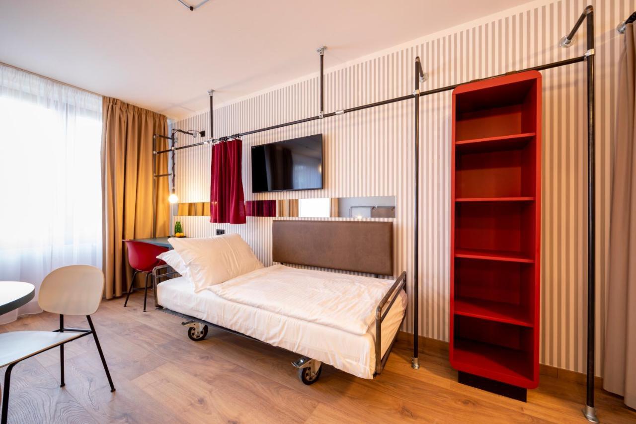 Miss Sophie'S Downtown Hotel Praga Exterior foto